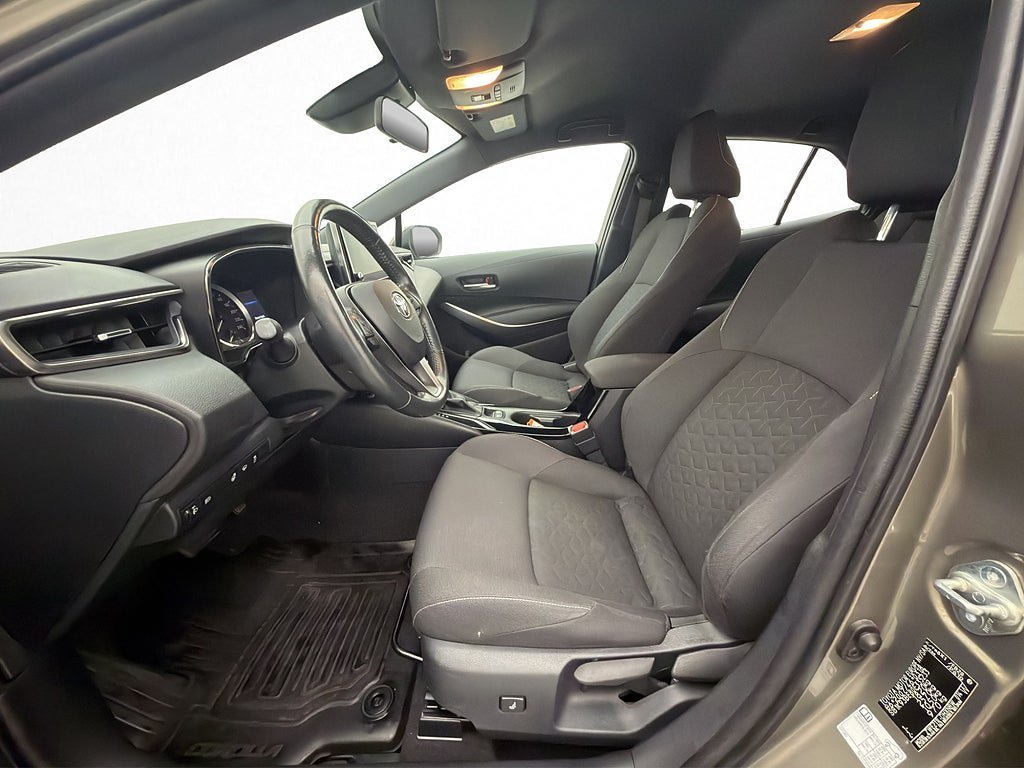 Vehicle Image 10