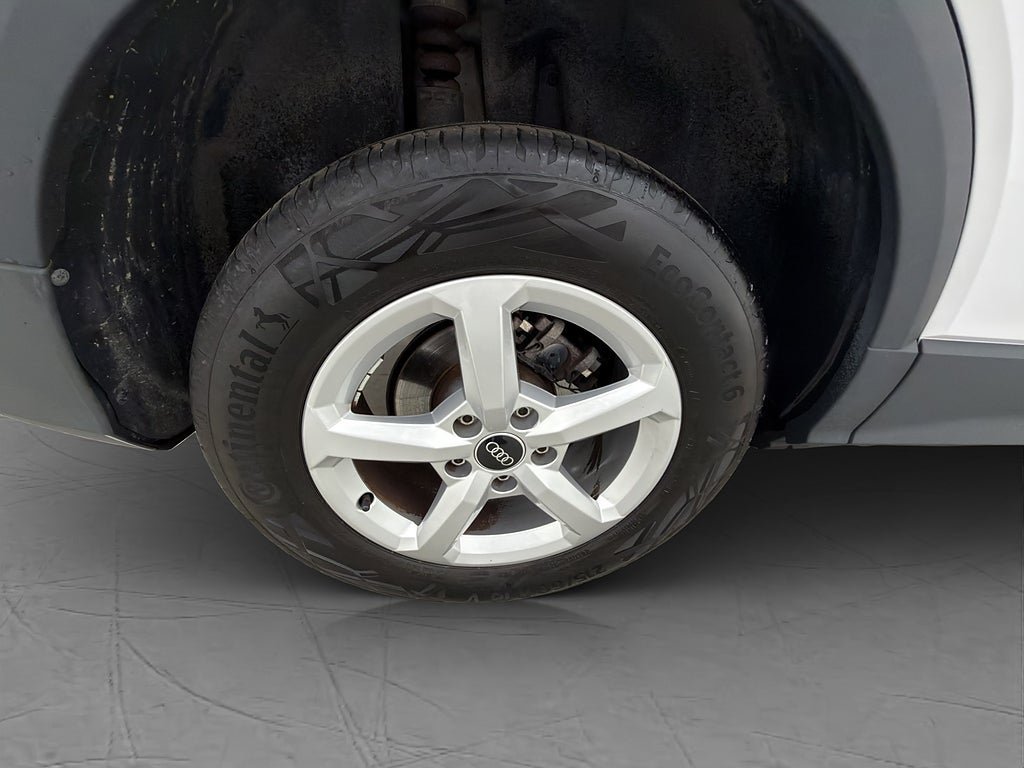 Vehicle Image 31