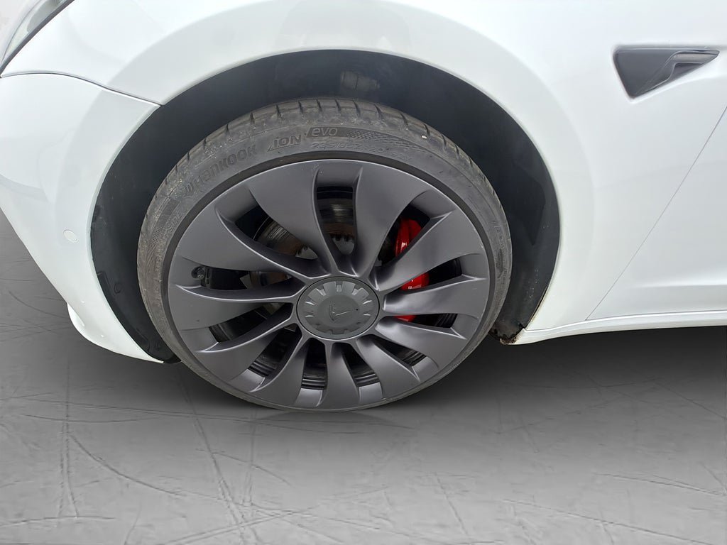 Vehicle Image 32