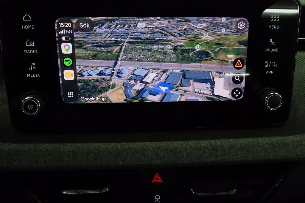 Vehicle Image 25