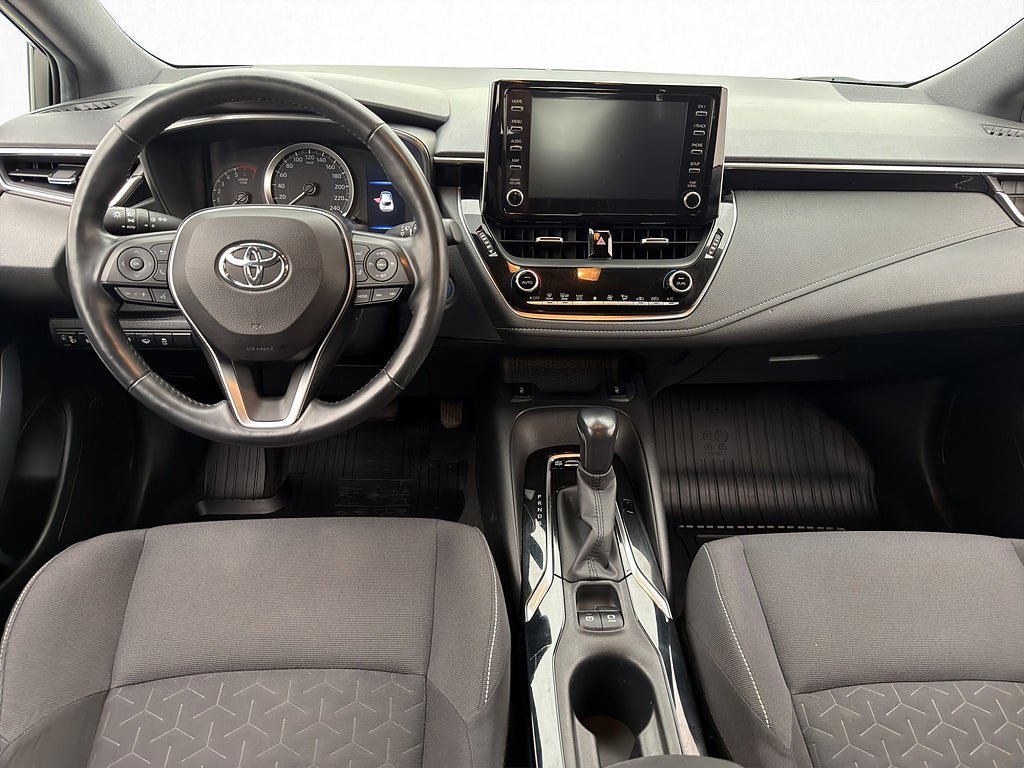 Vehicle Image 12