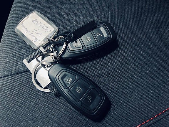 Vehicle Image 24