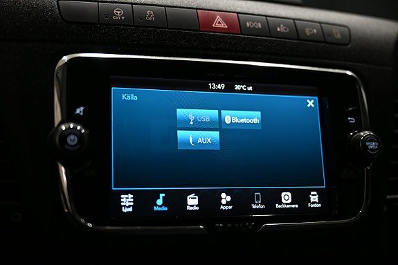 Vehicle Image 19