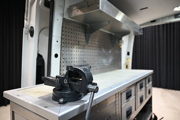 Vehicle Image 14
