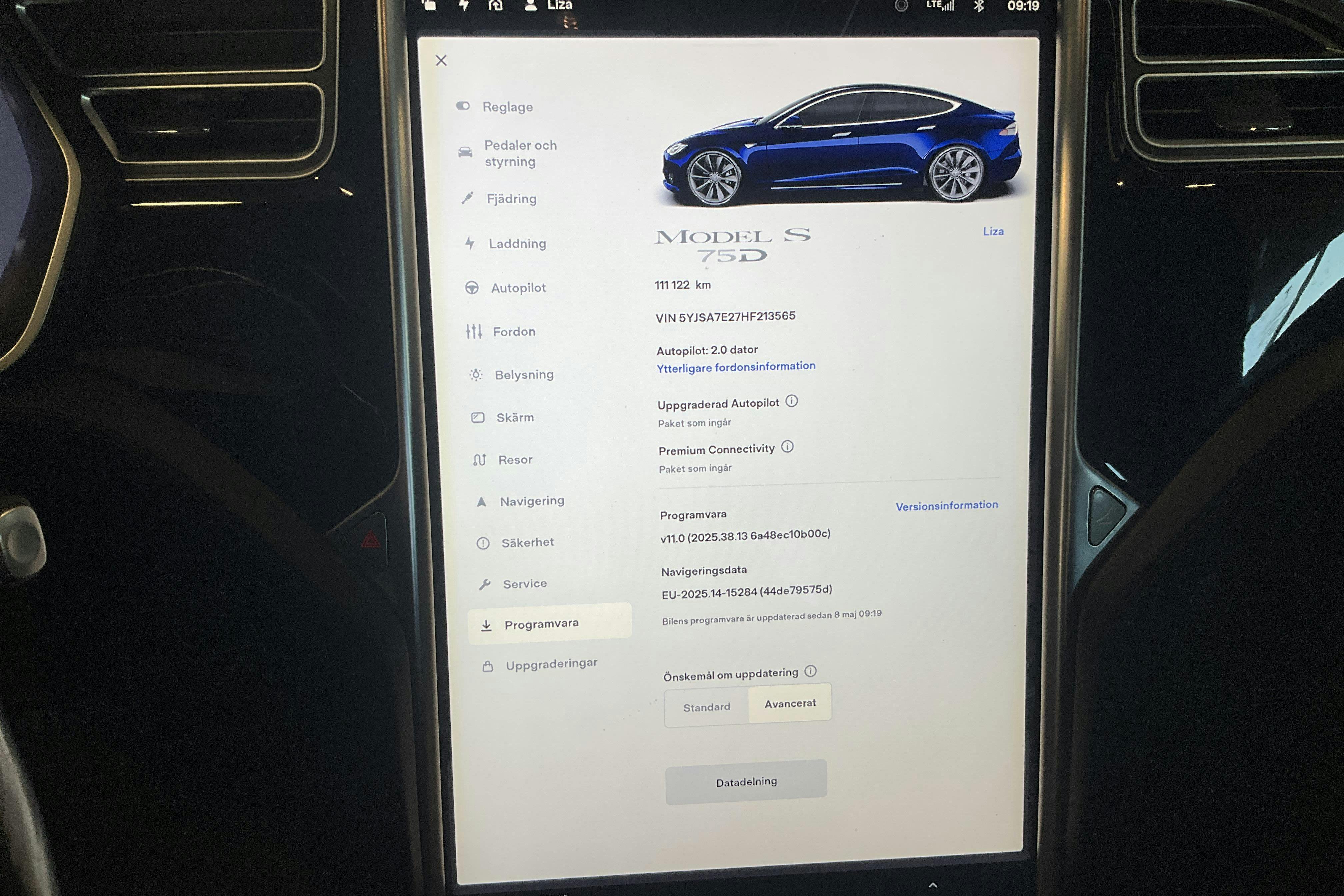 Vehicle Image 11