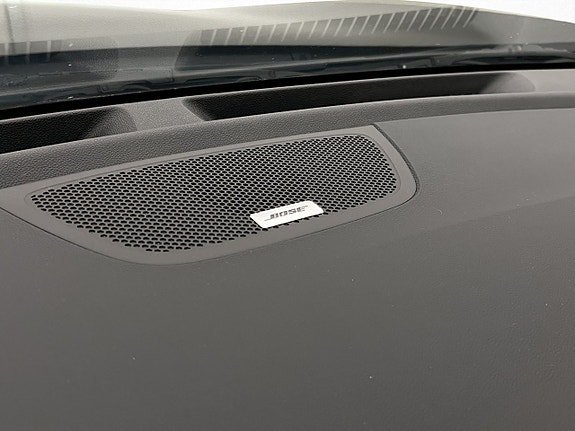 Vehicle Image 27