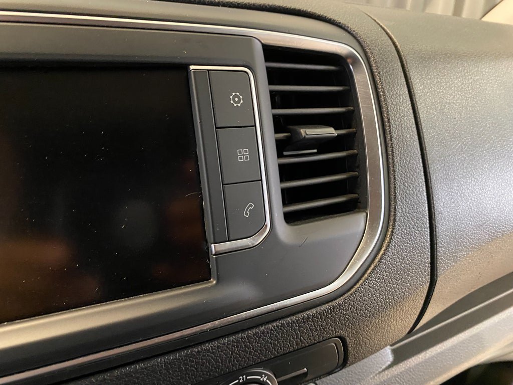 Vehicle Image 39