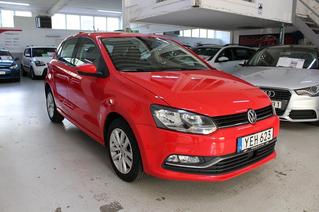 Vehicle Image 9