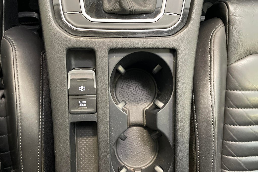 Vehicle Image 29