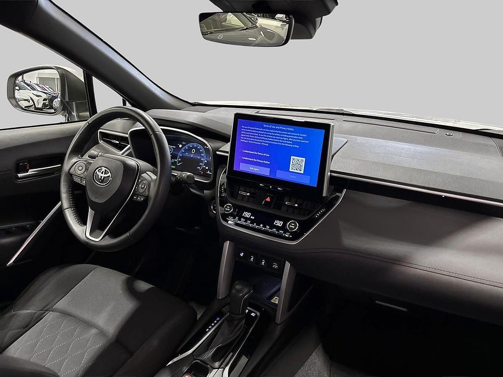 Vehicle Image 10