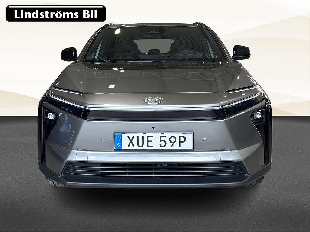 Vehicle Image 9