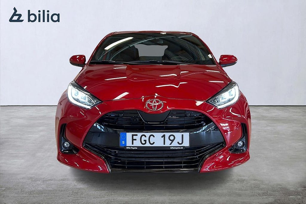 Vehicle Image 5
