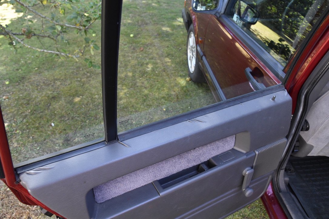 Vehicle Image 32