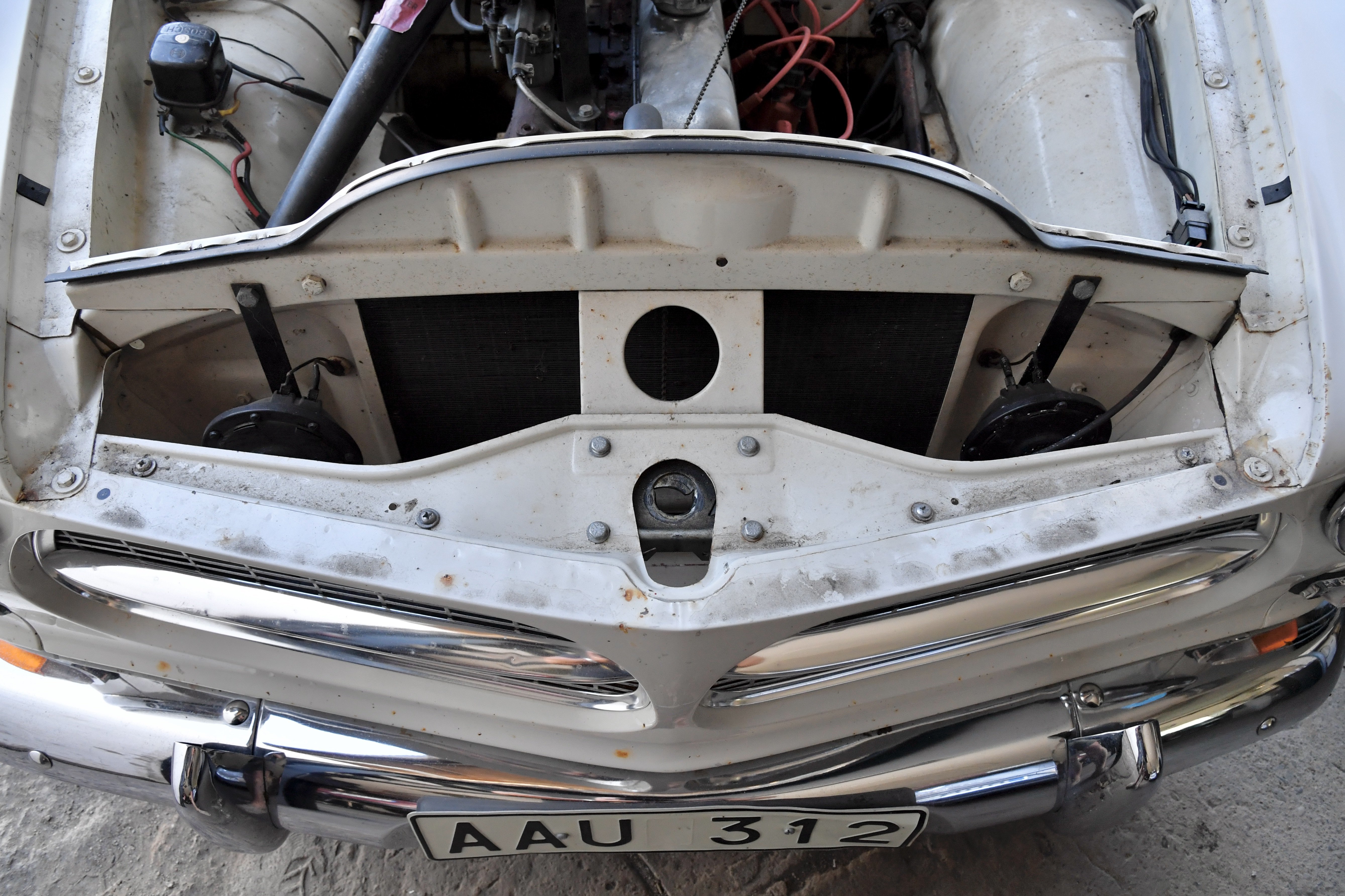 Vehicle Image 32