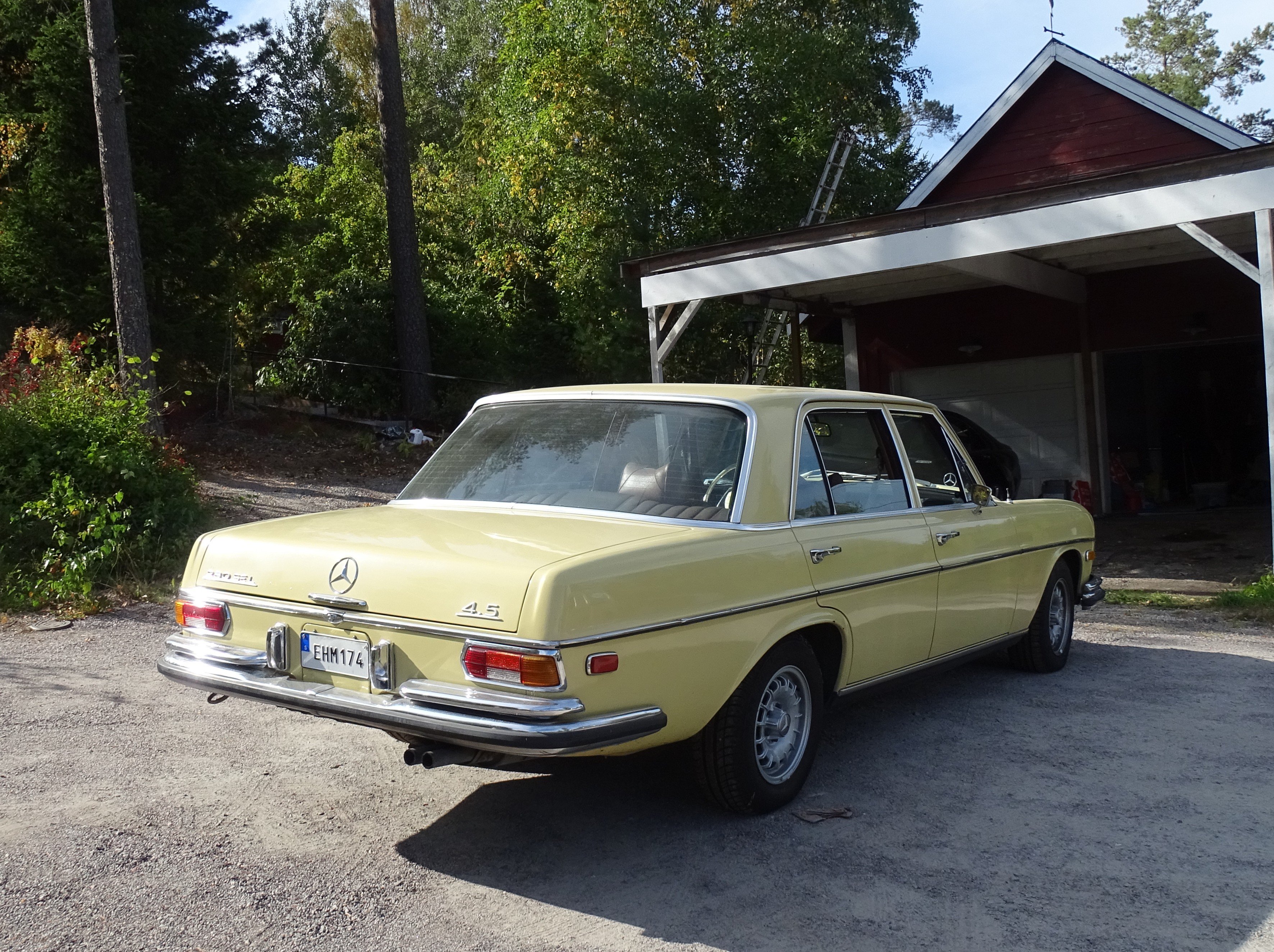 Vehicle Image 34