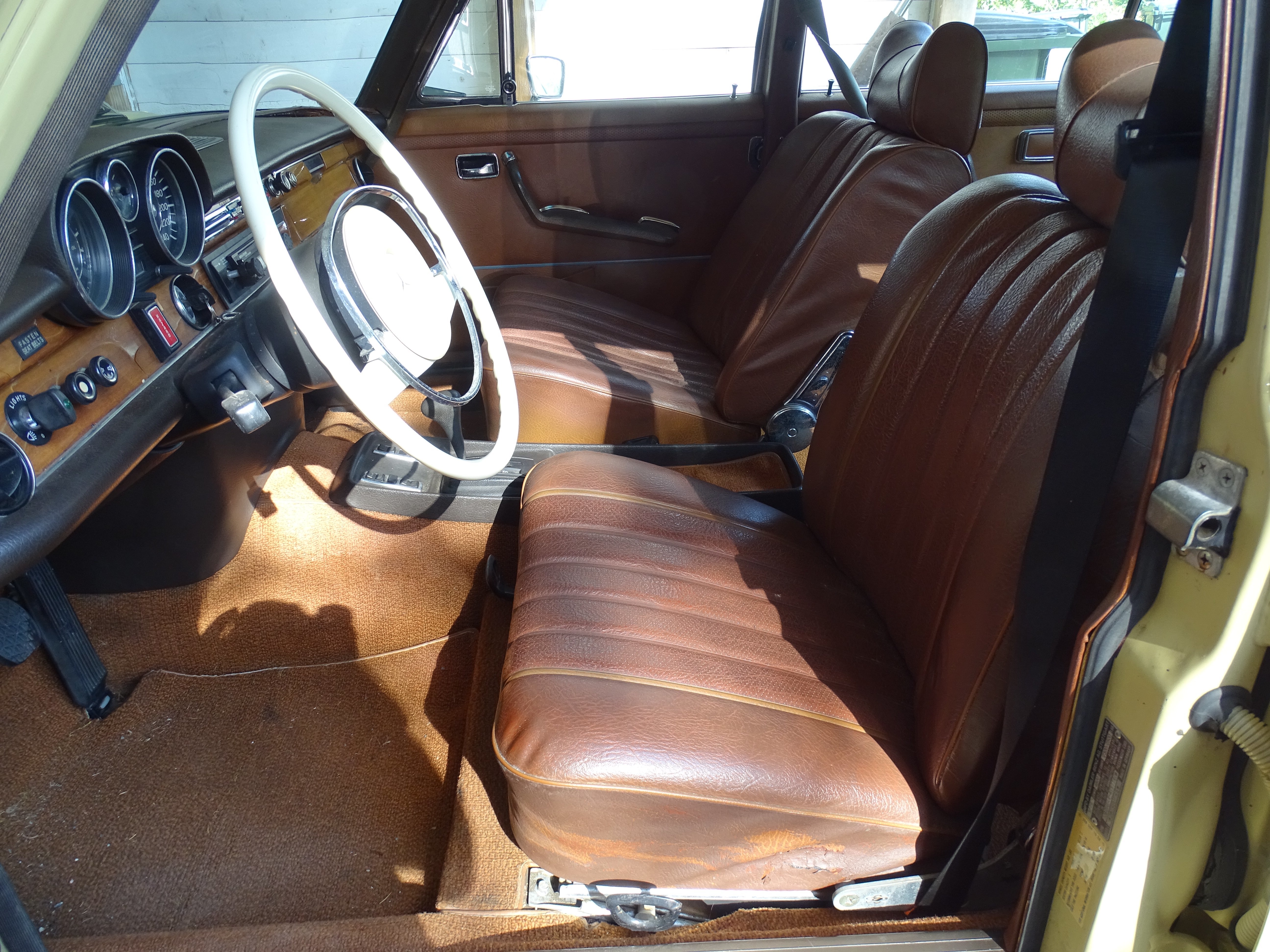 Vehicle Image 39