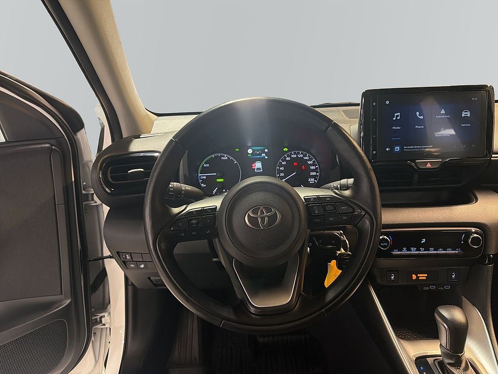 Vehicle Image 9