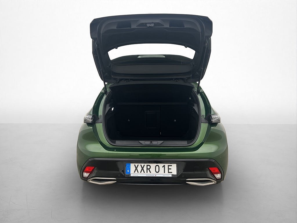 Vehicle Image 28