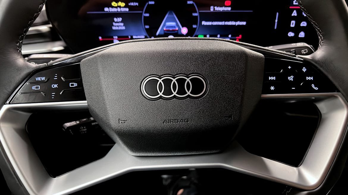 Vehicle Image 20