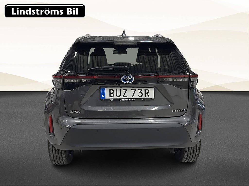 Vehicle Image 8
