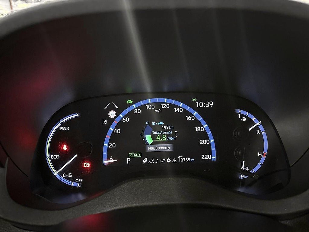 Vehicle Image 15