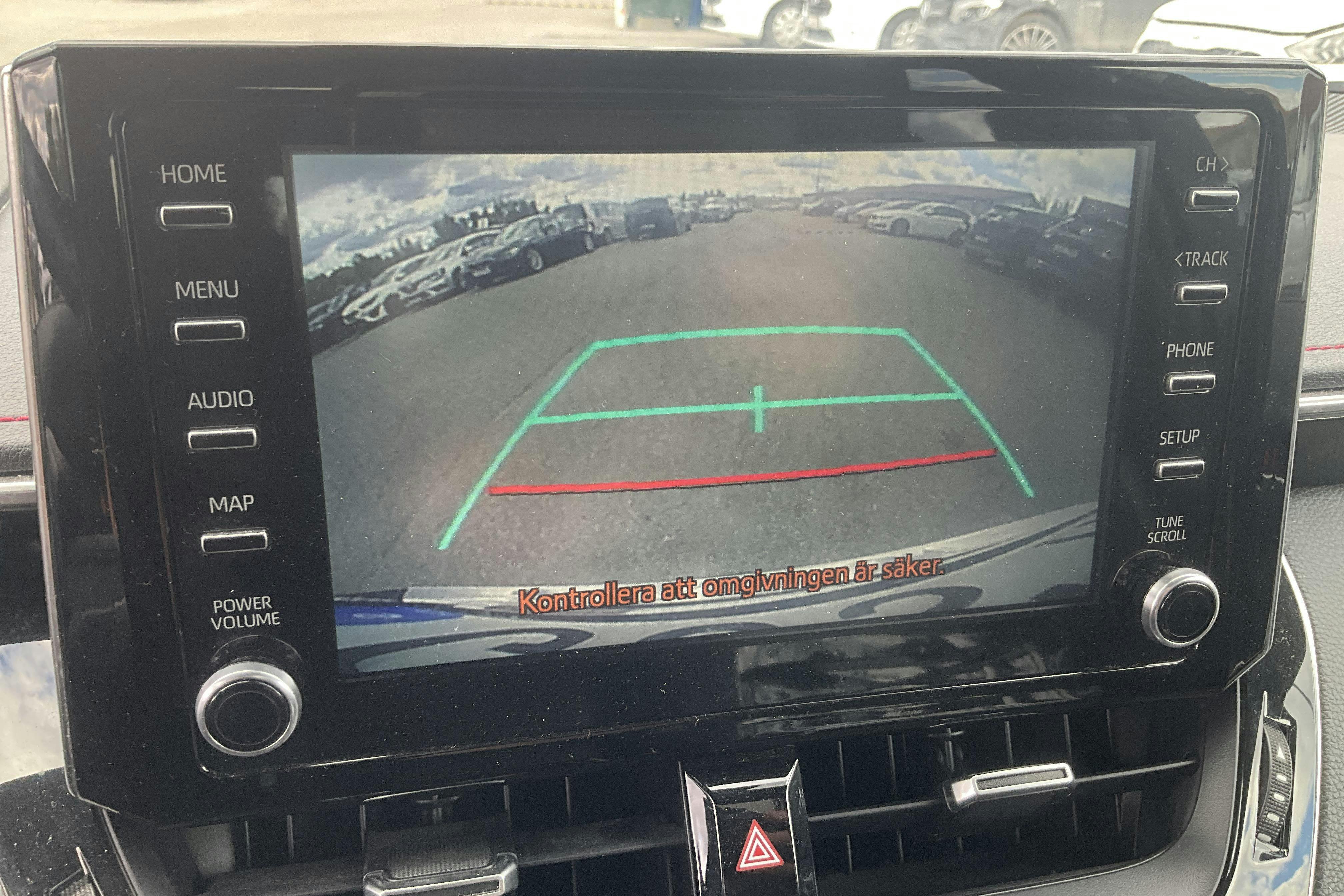 Vehicle Image 11