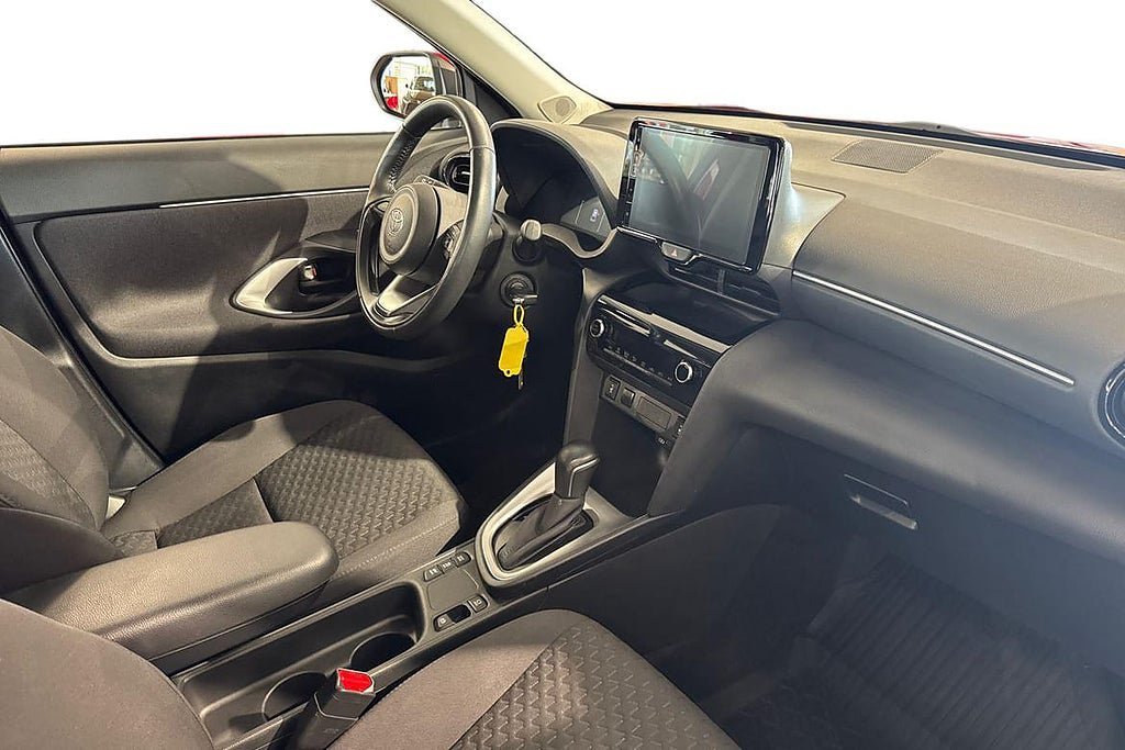 Vehicle Image 7