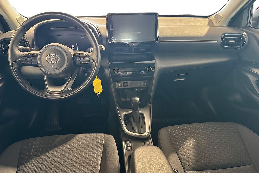 Vehicle Image 10