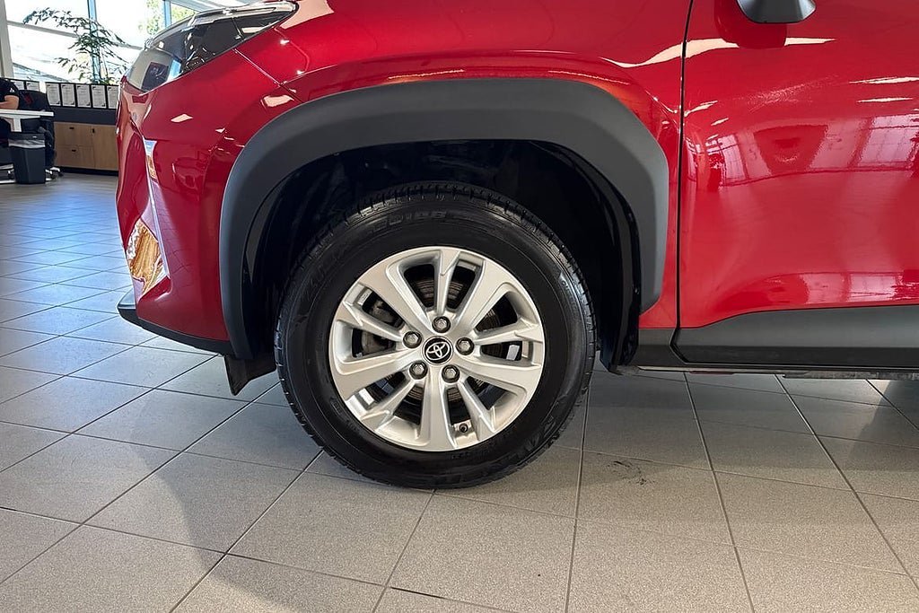 Vehicle Image 17