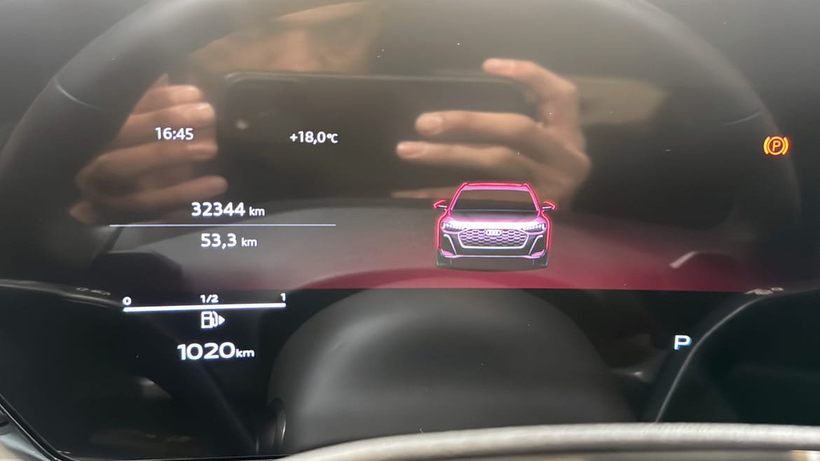 Vehicle Image 19