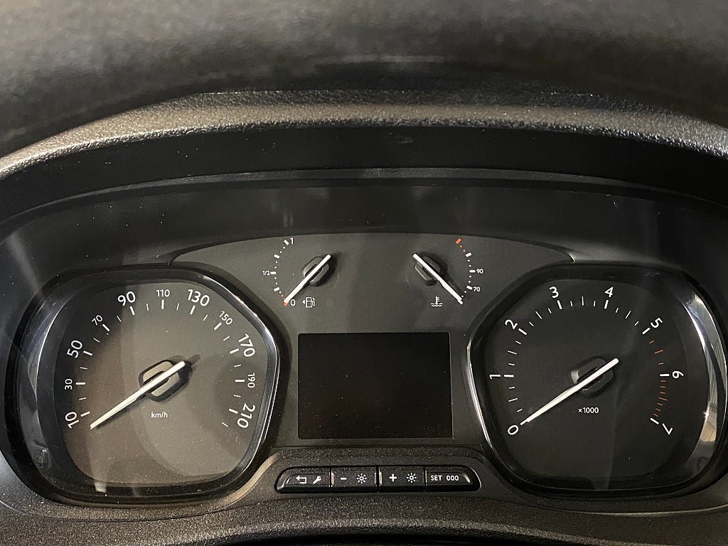 Vehicle Image 26
