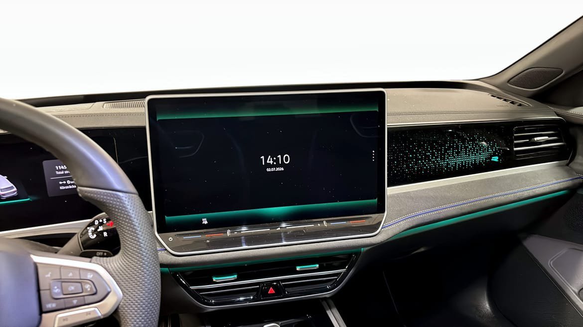 Vehicle Image 9
