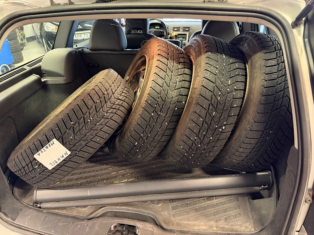 Vehicle Image 22