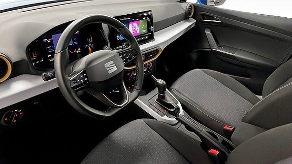 Vehicle Image 7