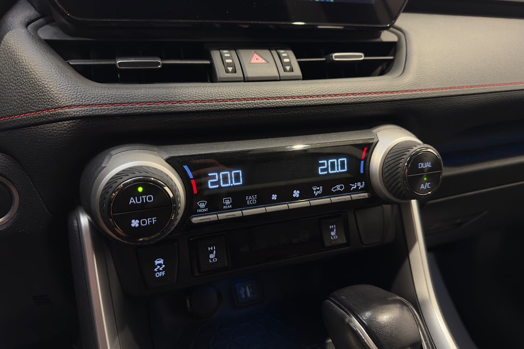 Vehicle Image 20