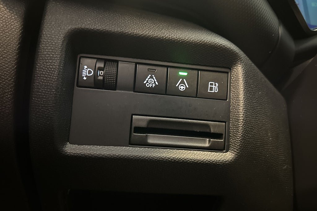 Vehicle Image 29