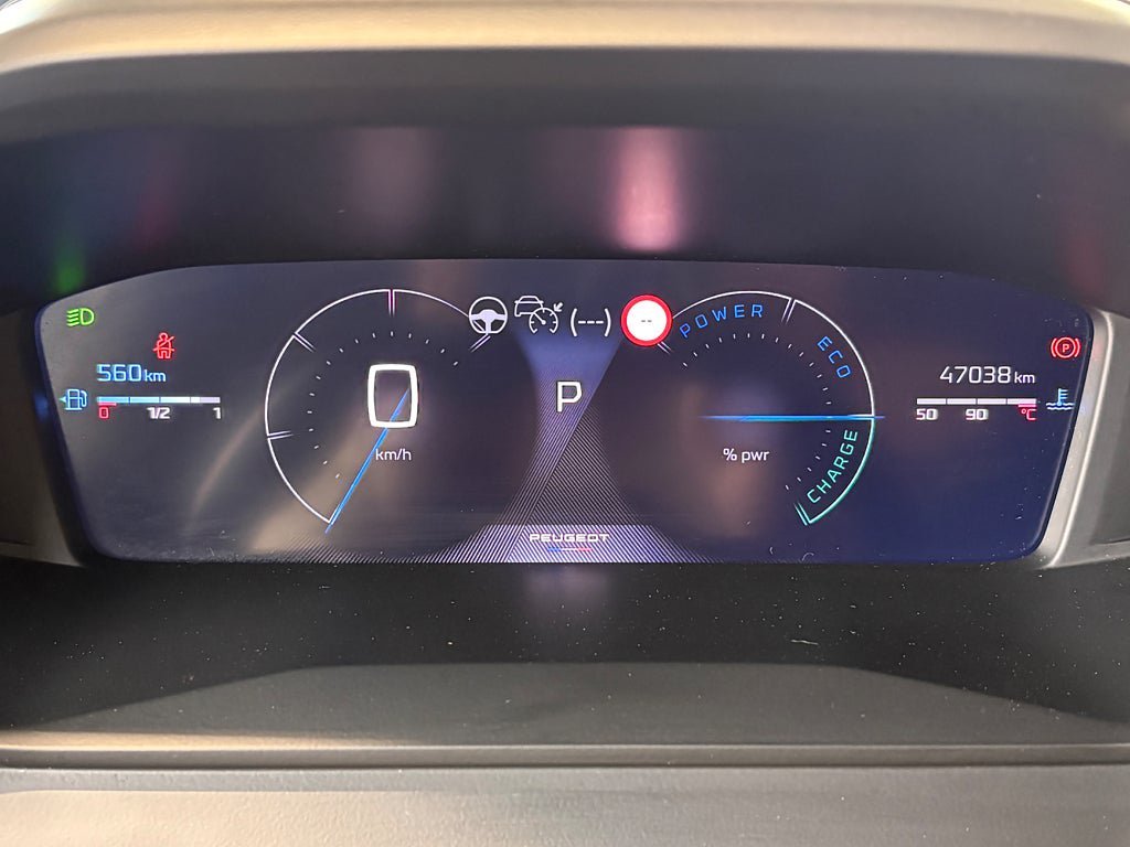 Vehicle Image 16