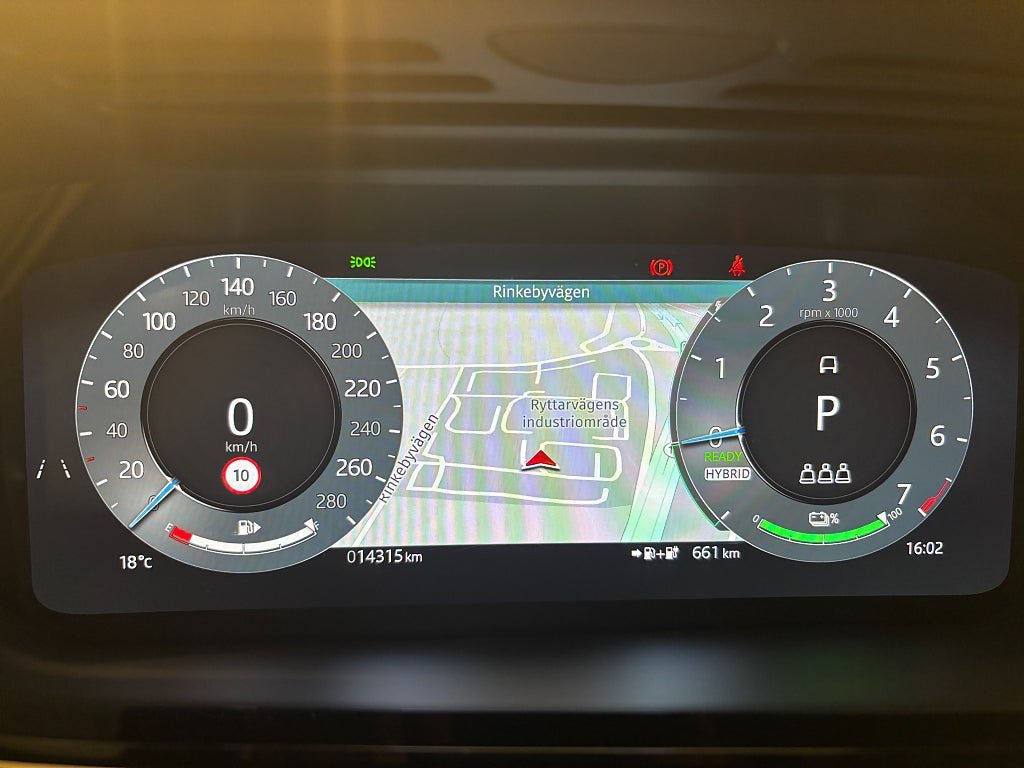 Vehicle Image 11