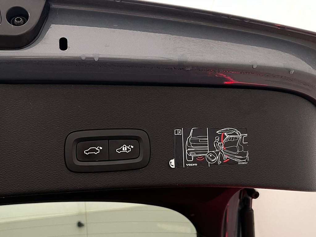 Vehicle Image 29
