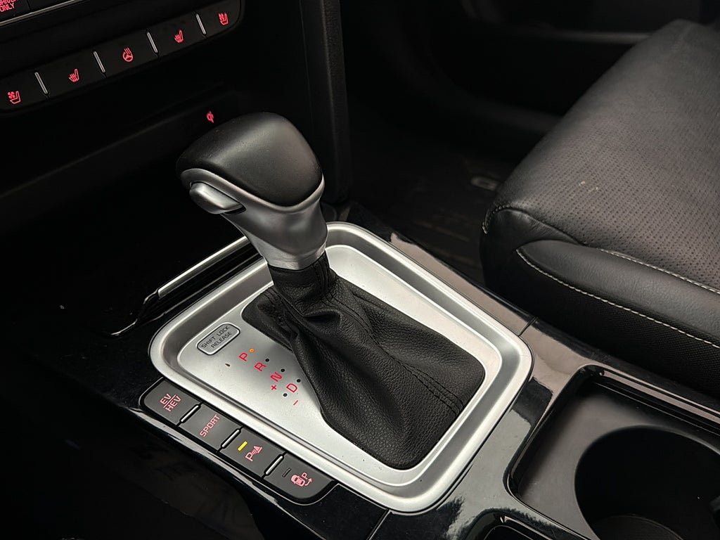 Vehicle Image 21