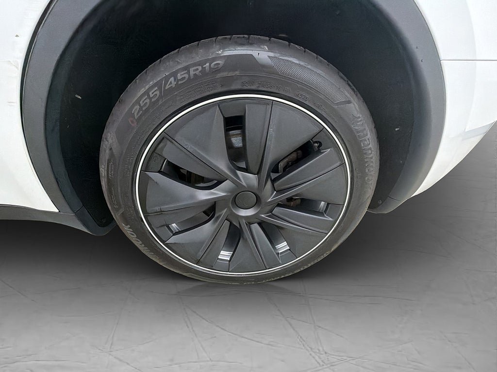 Vehicle Image 31