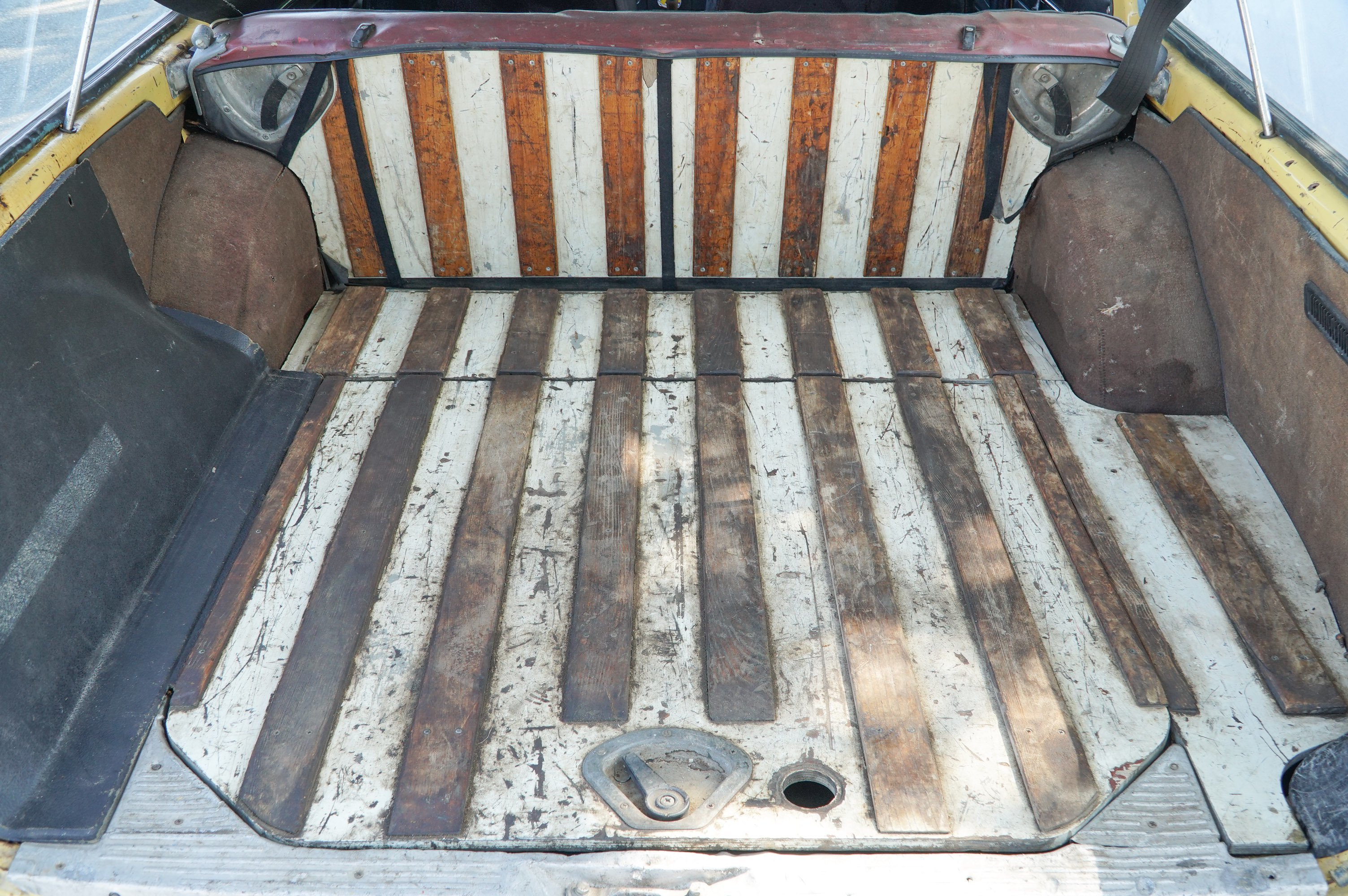 Vehicle Image 22