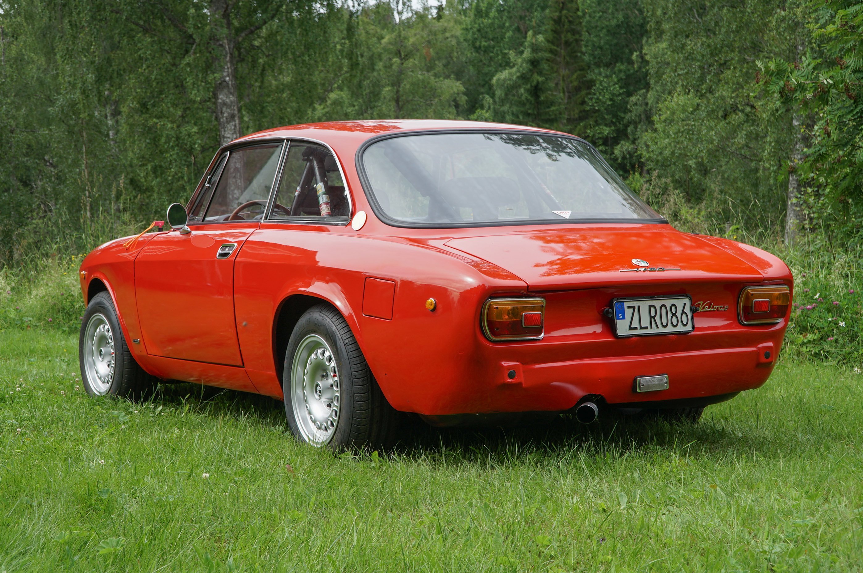 Vehicle Image 23