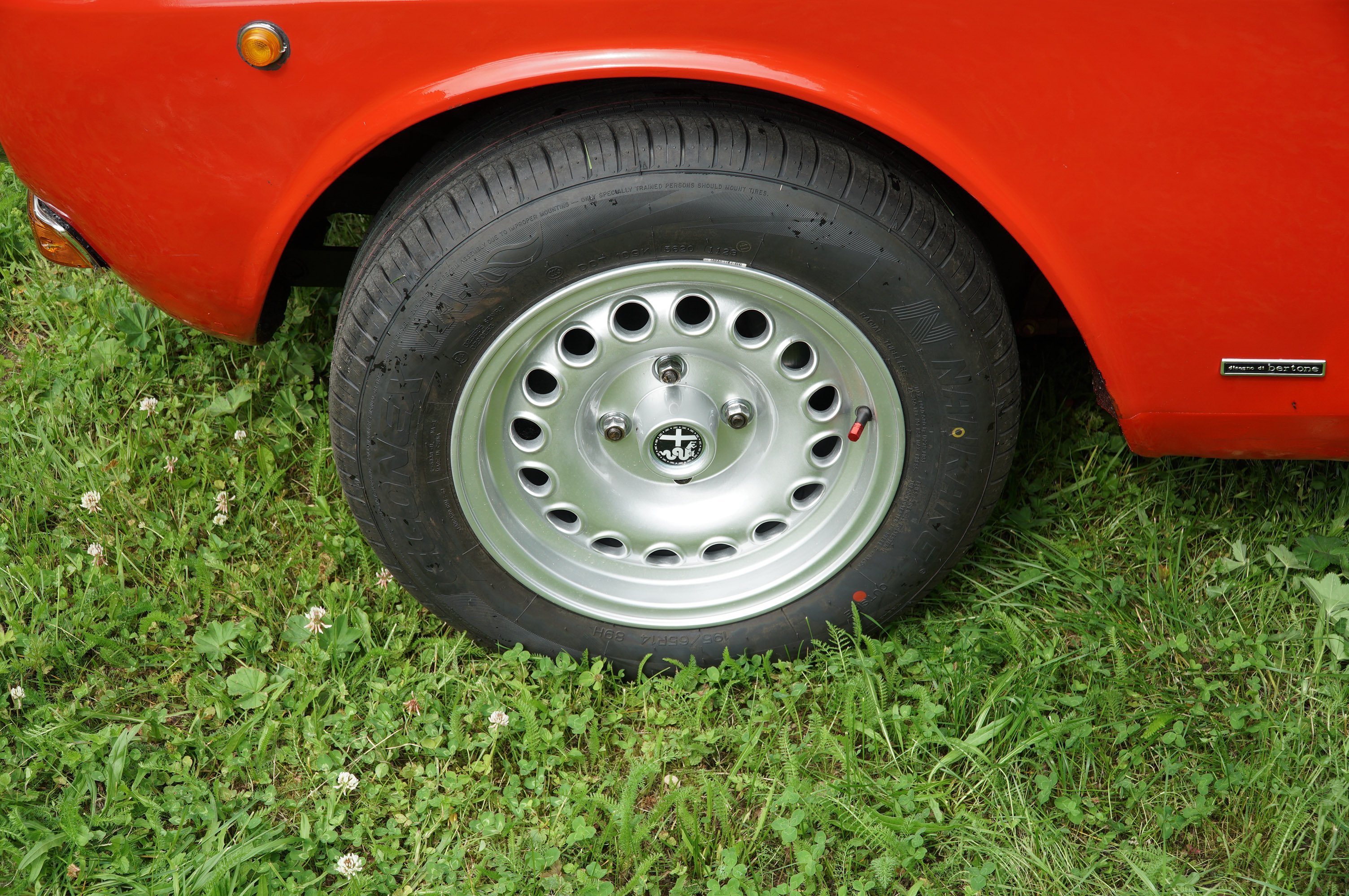 Vehicle Image 37