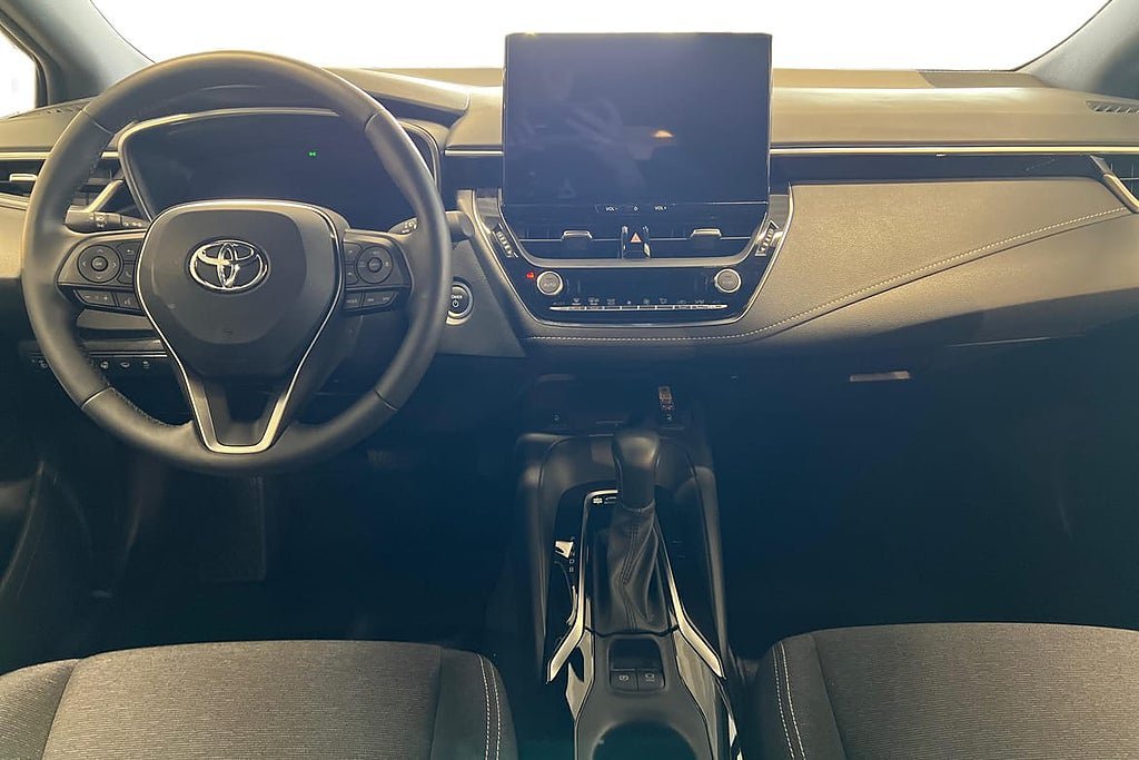 Vehicle Image 10