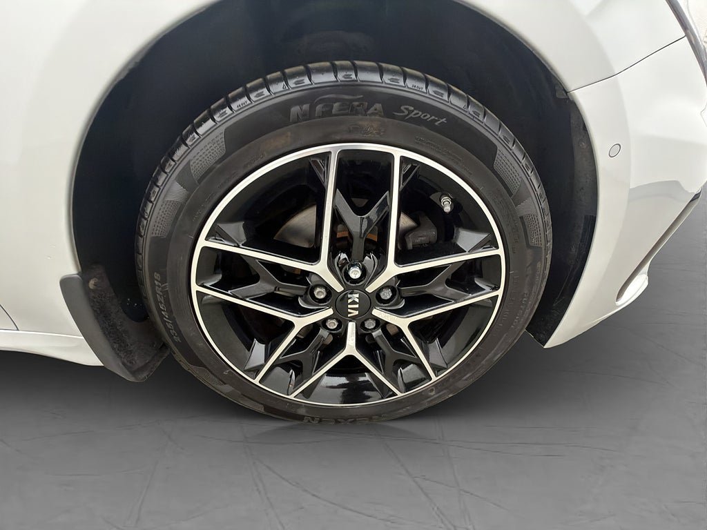 Vehicle Image 36