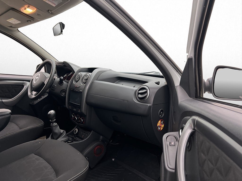 Vehicle Image 22