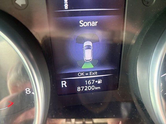 Vehicle Image 25