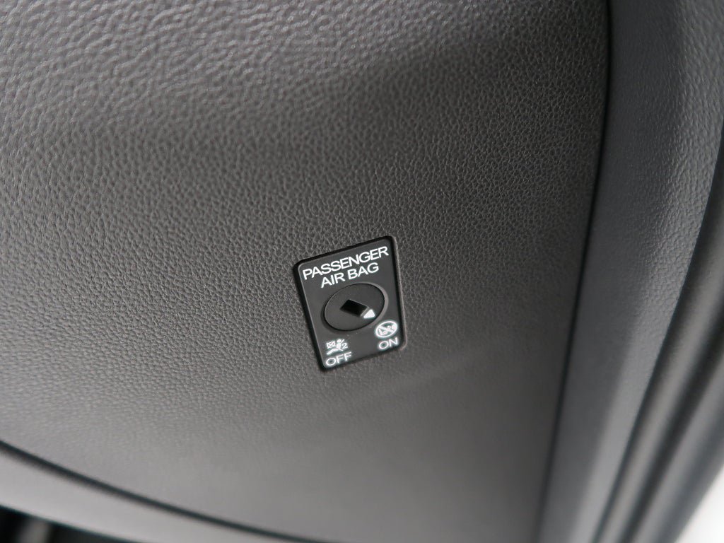 Vehicle Image 33