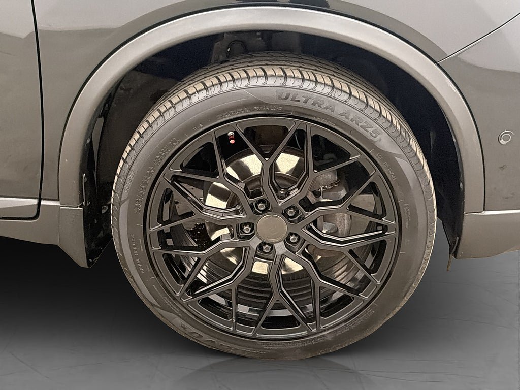 Vehicle Image 30